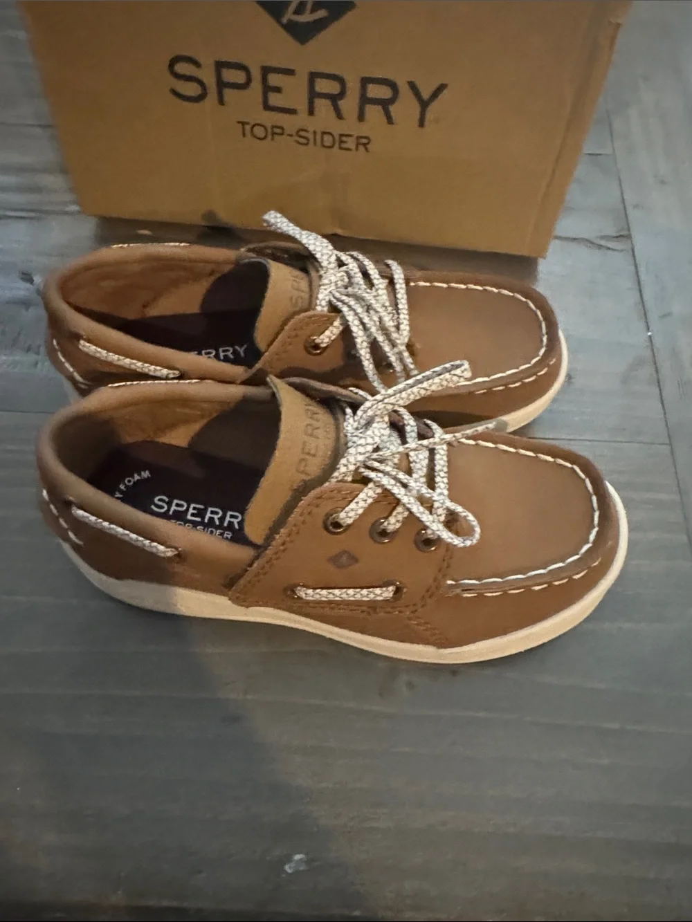 Perfect Sperry Kids Brown Leather Moccasin Boat Shoes White Laces 11